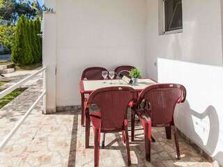 Апартаменты Maki Apartments Тиват Семейный номер-студио с террасой-3