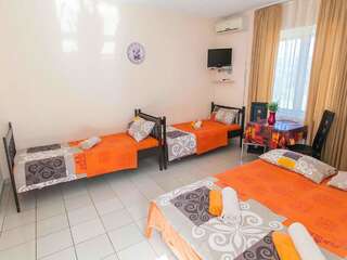 Апартаменты Maki Apartments Тиват Семейный номер-студио с террасой-4